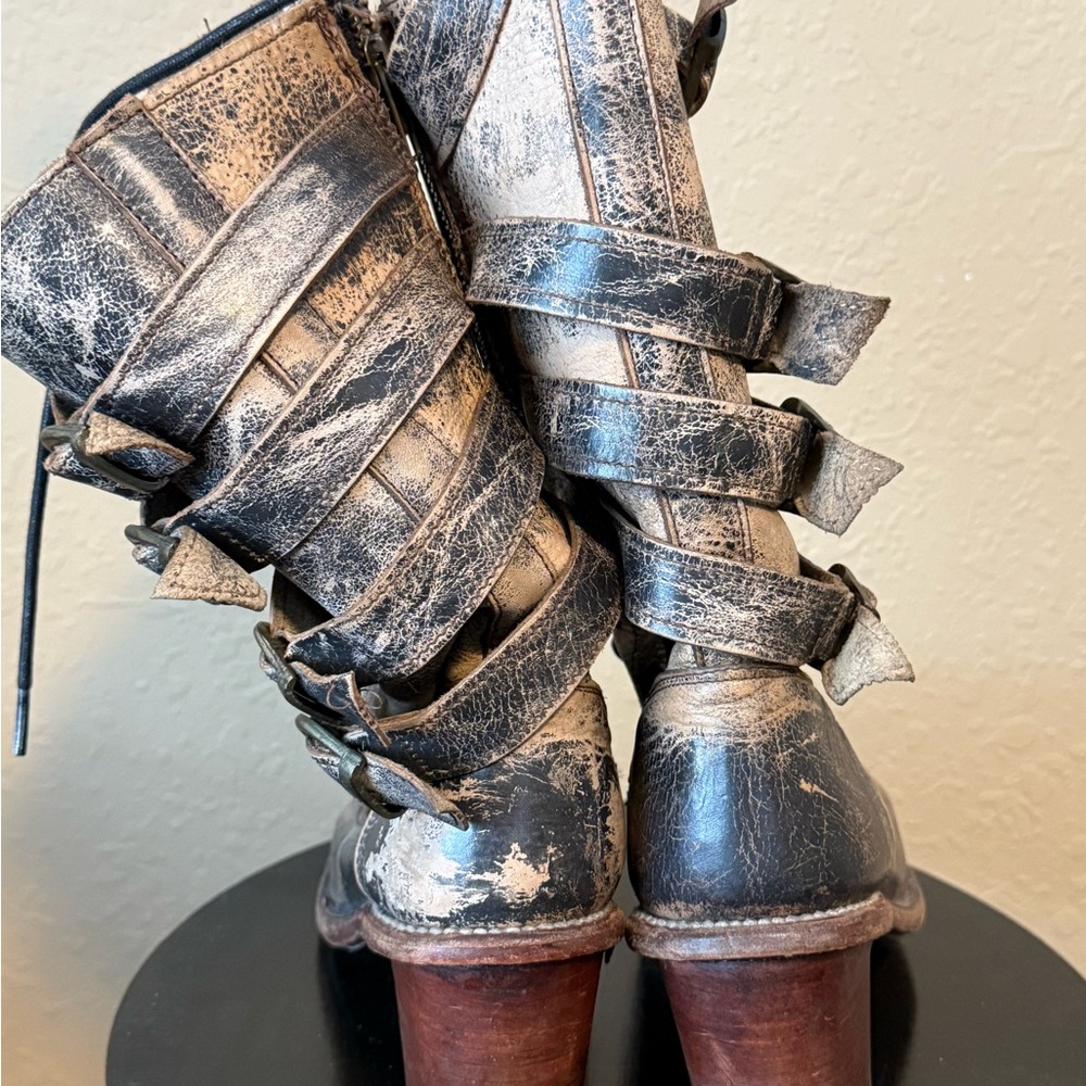 BED|STU Distressed Black and Tan Lace-Up Boots - Picture 2 of 5